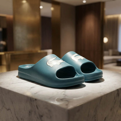 Claquettes Lacoste Serve Slide tk