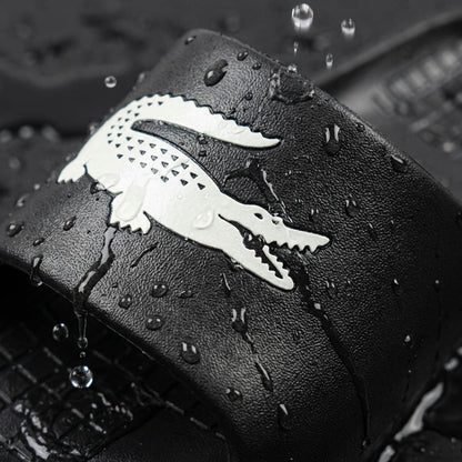 Claquettes Lacoste Serve Slide tk